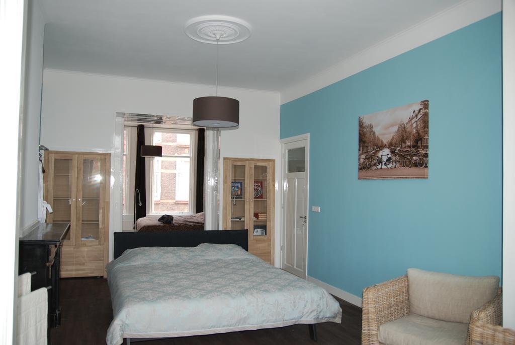 Bed & Breakfast Obrechtstraat กรุงเฮก ห้อง รูปภาพ