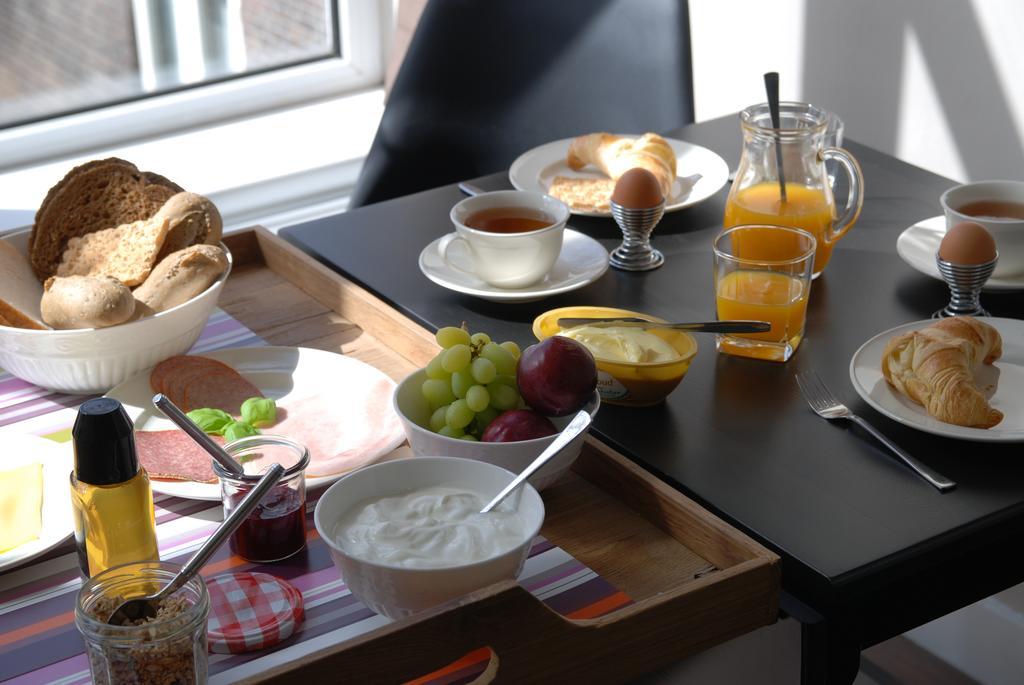 Bed & Breakfast Obrechtstraat กรุงเฮก ภายนอก รูปภาพ